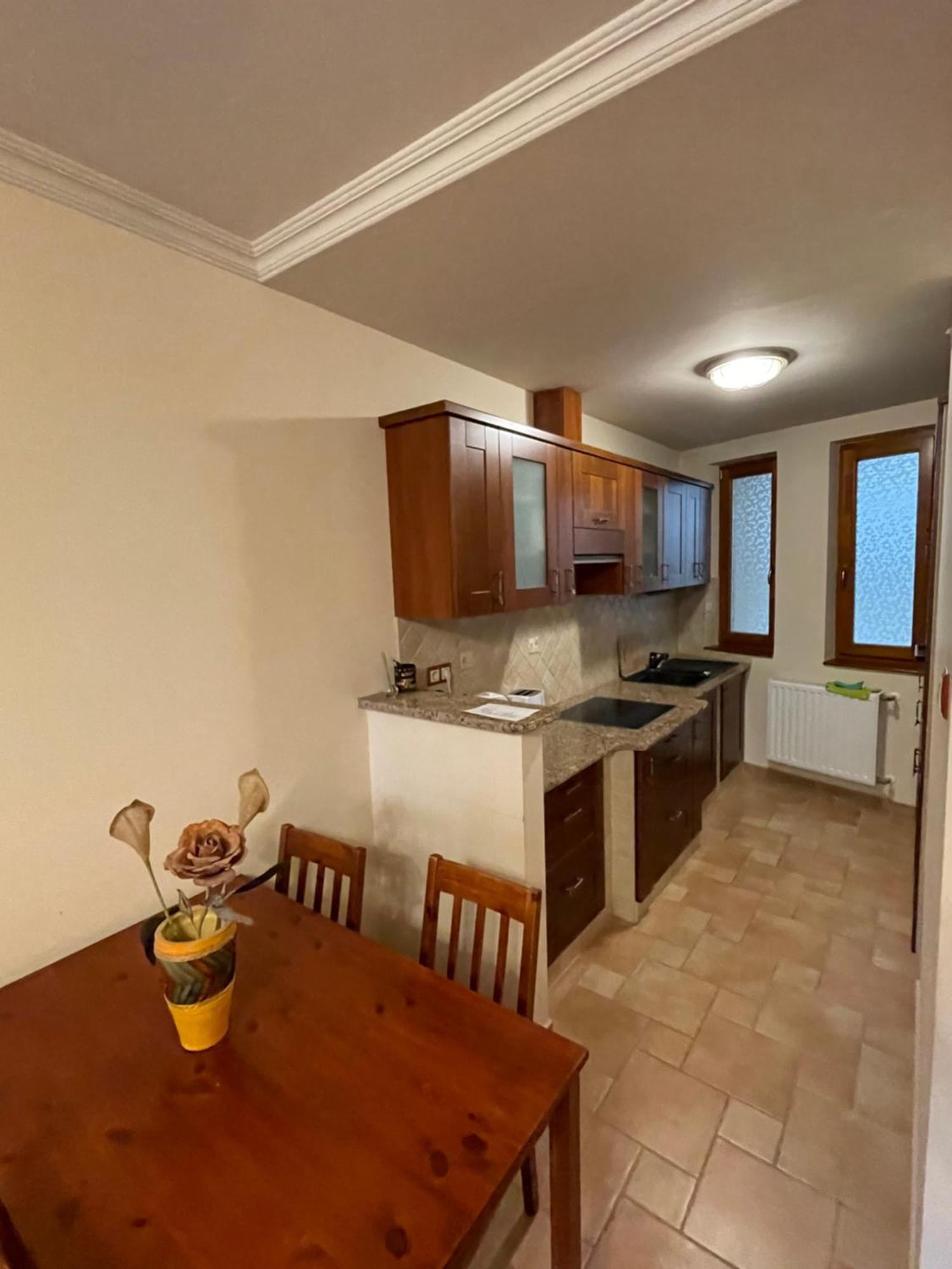 Ik Apartment Debrecen Eksteriør billede